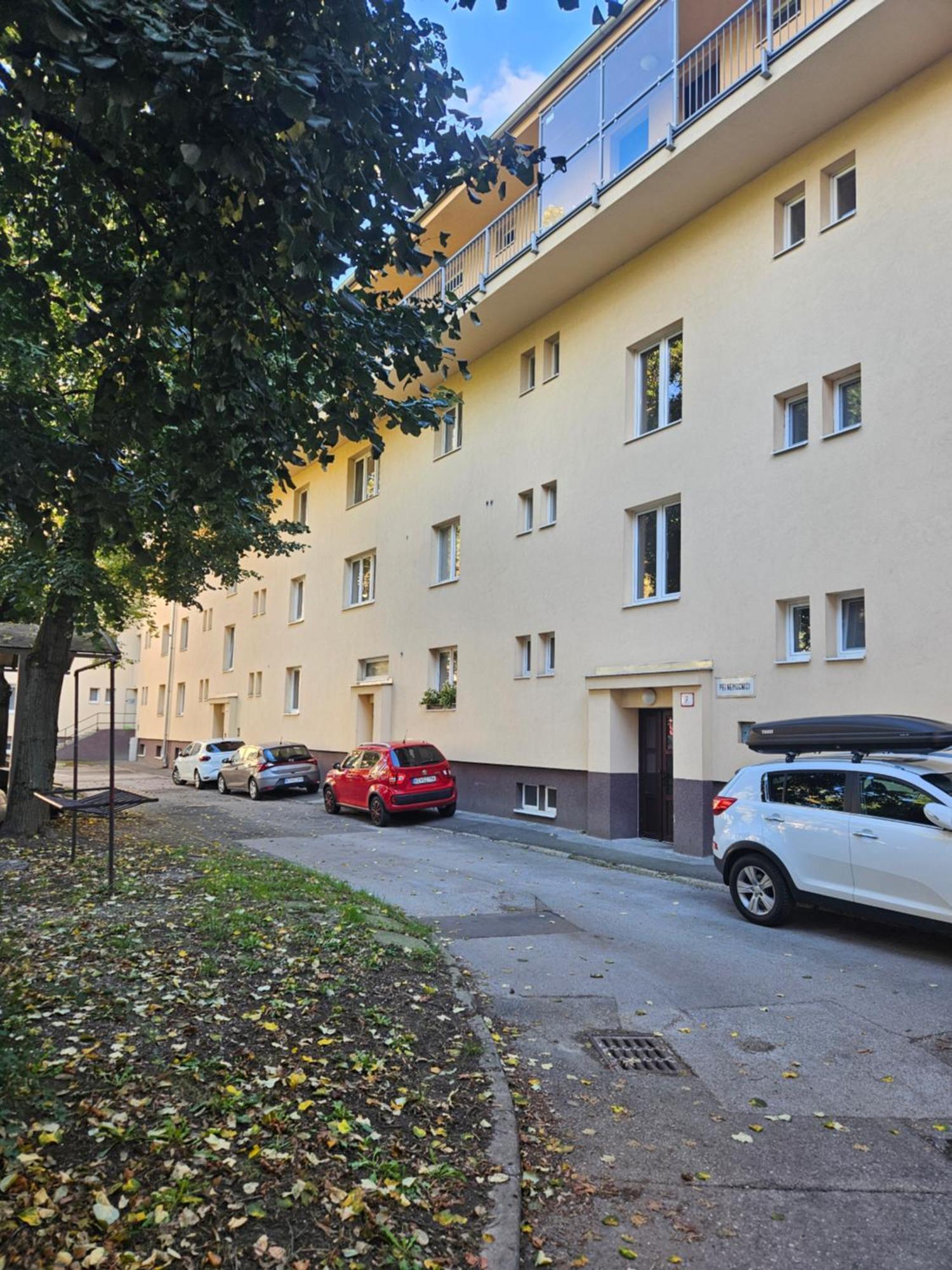 Luxusny Apartman Pri Nemocnici Kosice Bagian luar foto